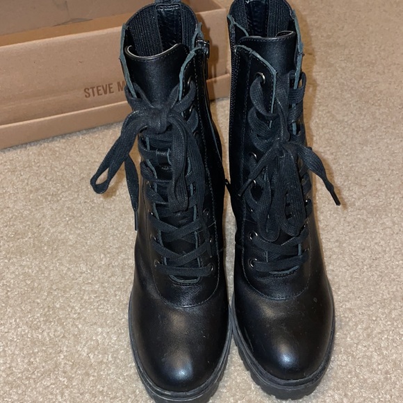 Steve Madden “Troopa” boots - Picture 2 of 5